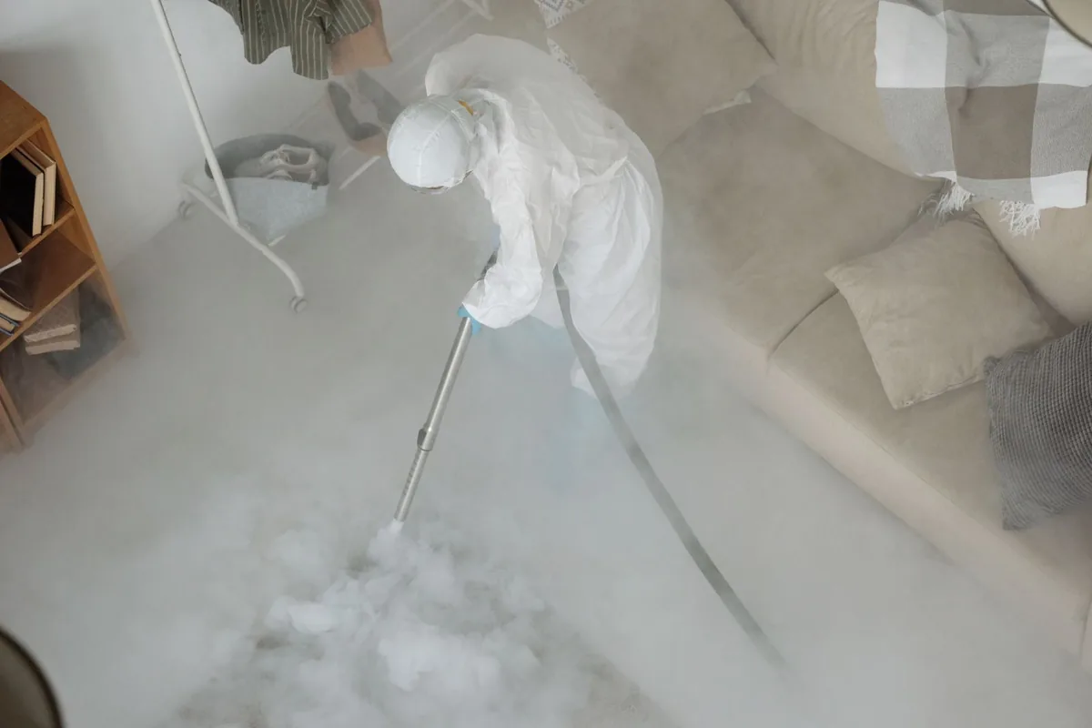 Biohazard Cleanup in Town & Country Manor, Milwaukee, WI